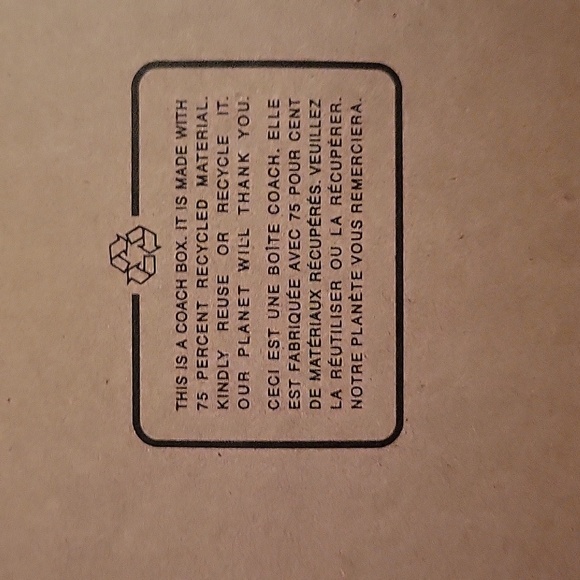 Coach Box - Picture 5 of 7